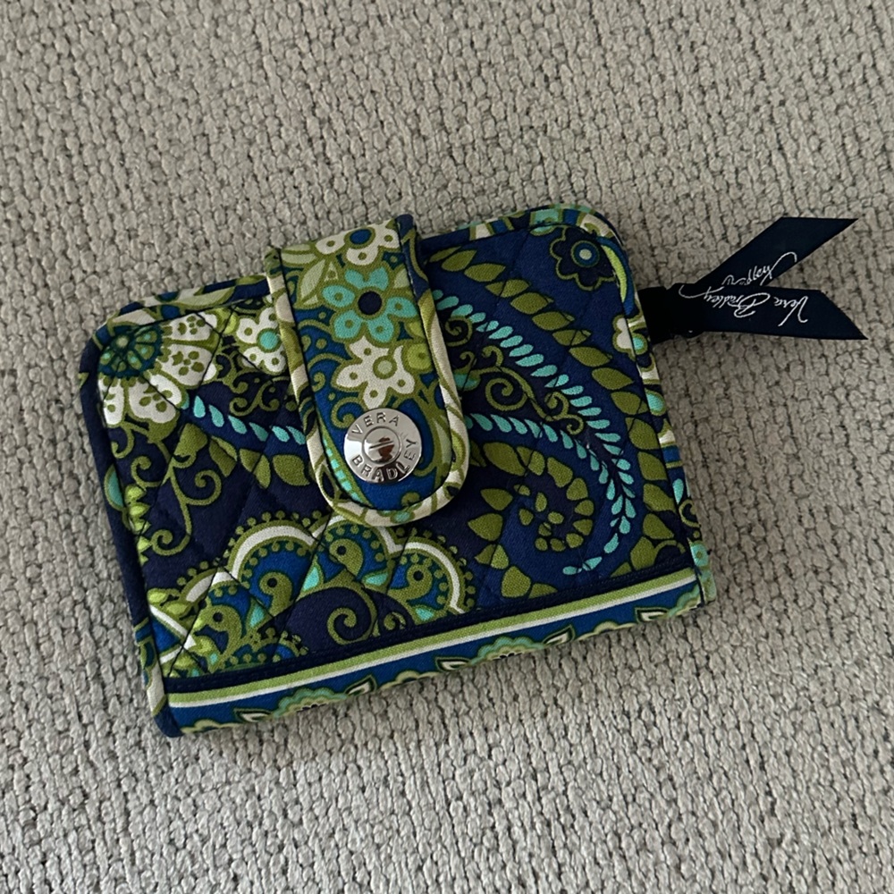 Vera Bradley Navy and Lime‎ Patterned Wallet
